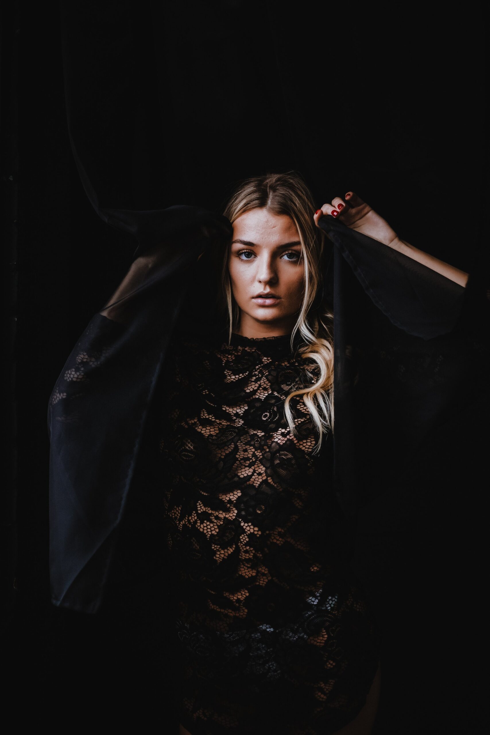 fashionIntimates.Annie.Portaits-14.jpg