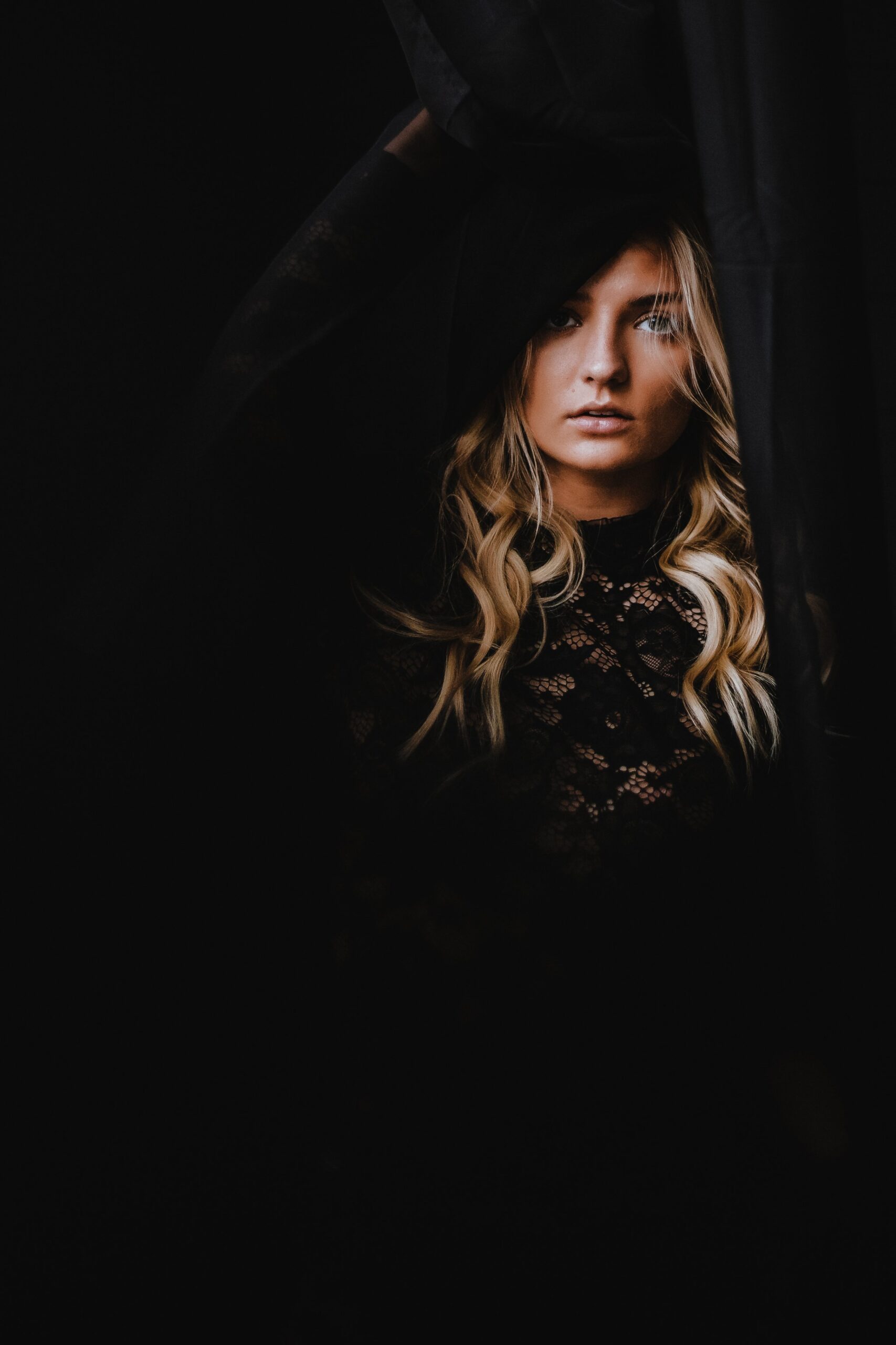 fashionIntimates.Annie.Portaits-18.jpg